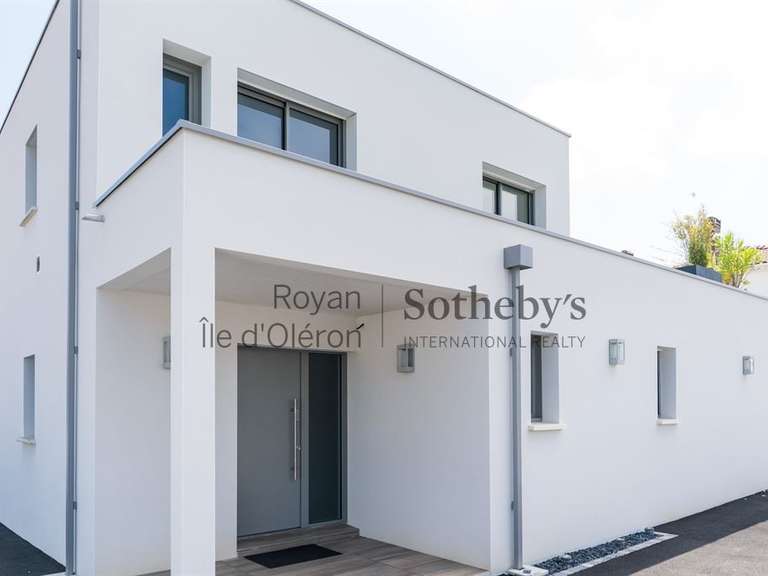 Maison Vaux-sur-Mer - 4 chambres - 180m²