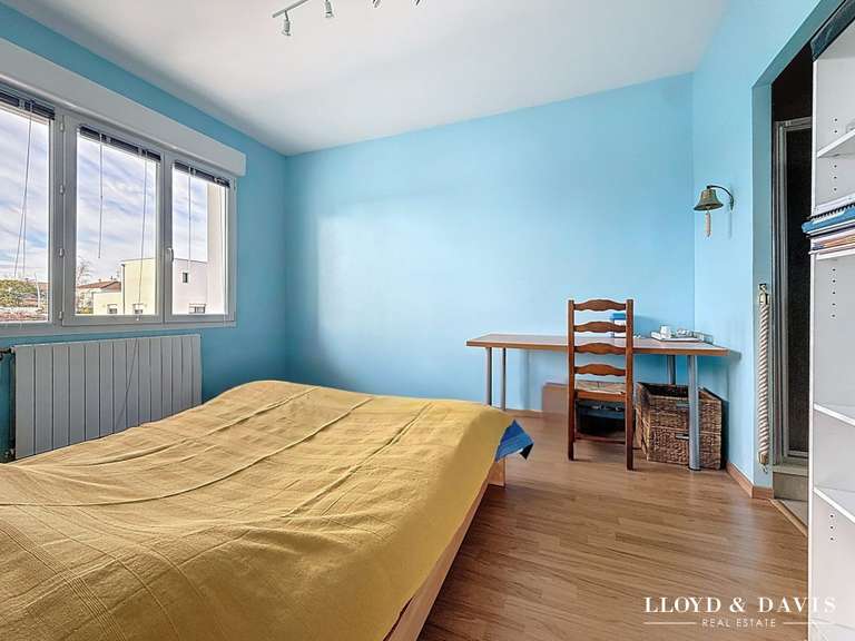 House Vaux-sur-Mer - 4 bedrooms - 187m²