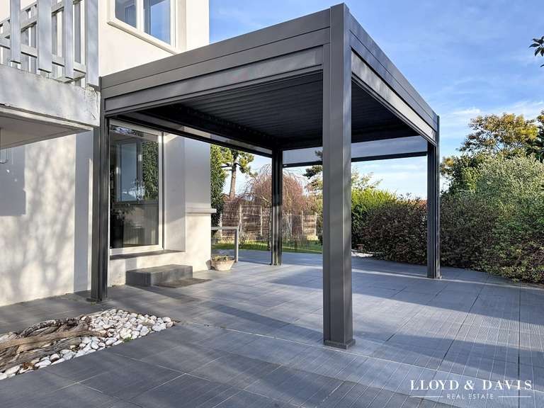 House Vaux-sur-Mer - 4 bedrooms - 187m²