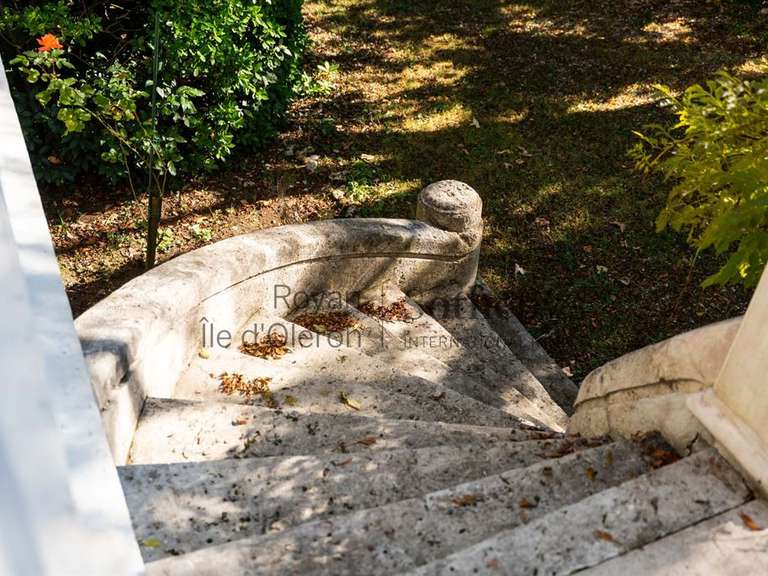 Maison Vaux-sur-Mer - 5 chambres - 213m²