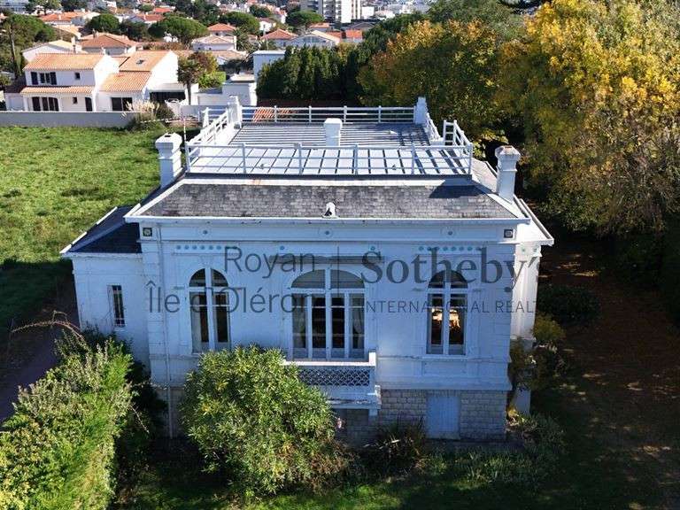 Maison Vaux-sur-Mer - 5 chambres - 213m²