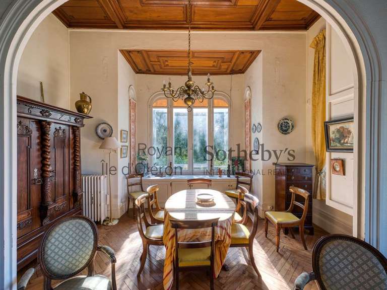 Maison Vaux-sur-Mer - 5 chambres - 213m²