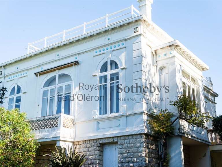 Maison Vaux-sur-Mer - 5 chambres - 213m²