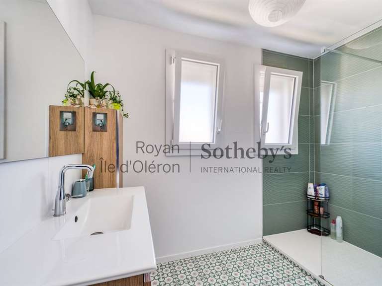 Maison Vaux-sur-Mer - 6 chambres - 175m²