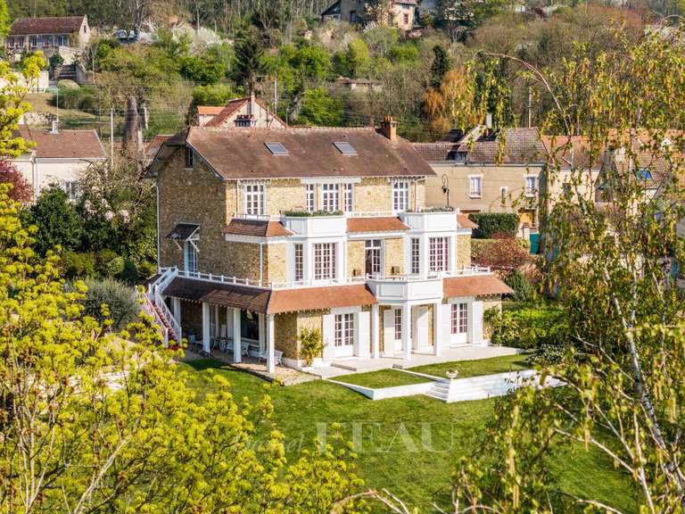 Maison Vaux-sur-Seine - 6 chambres - 386m²