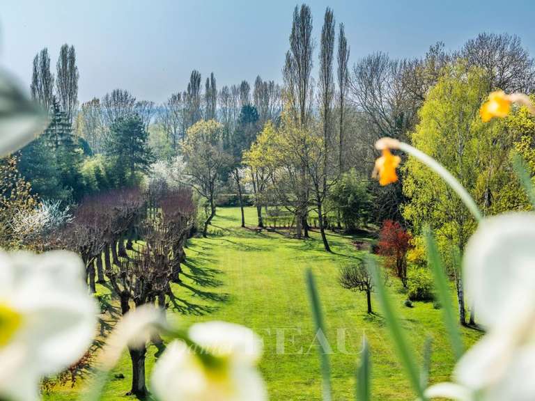 Maison Vaux-sur-Seine - 6 chambres - 386m²