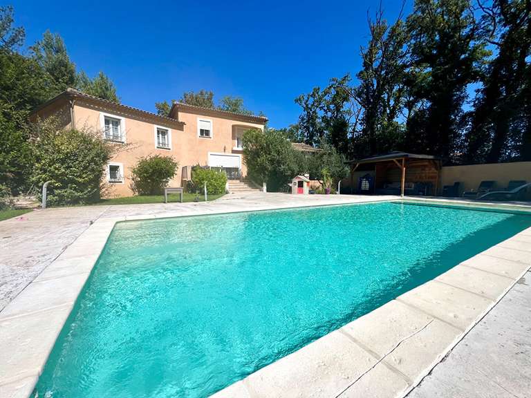 House Vedène - 6 bedrooms - 230m²