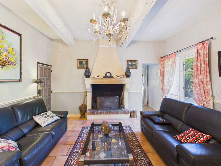 House Vedène - 5 bedrooms - 214m²