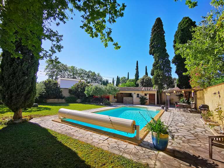 House Vedène - 5 bedrooms - 214m²