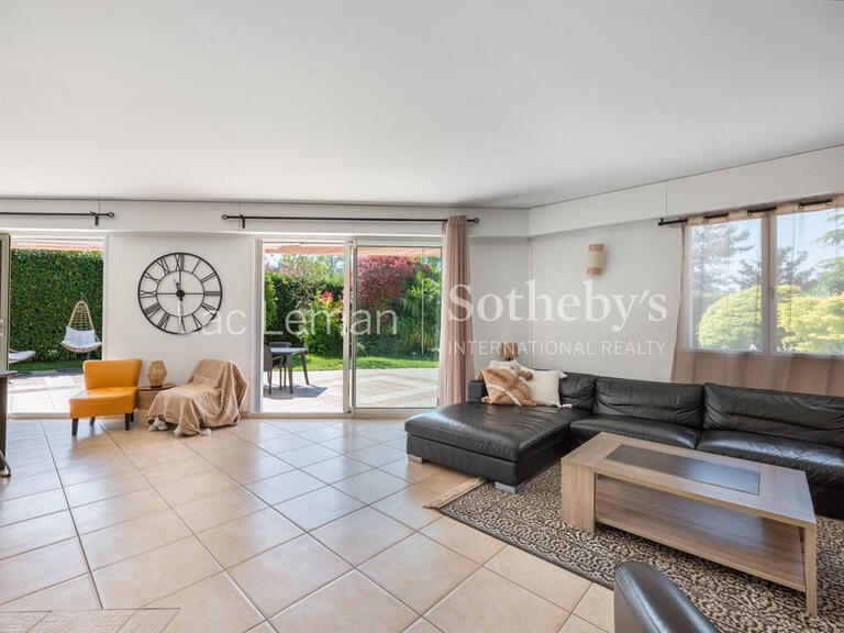Maison Veigy-Foncenex - 4 chambres - 190m²