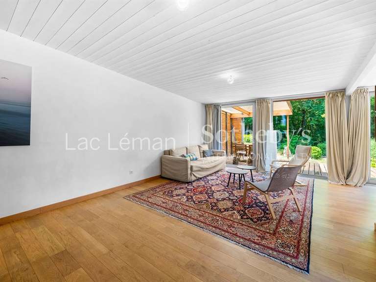 Maison Veigy-Foncenex - 6 chambres - 238m²