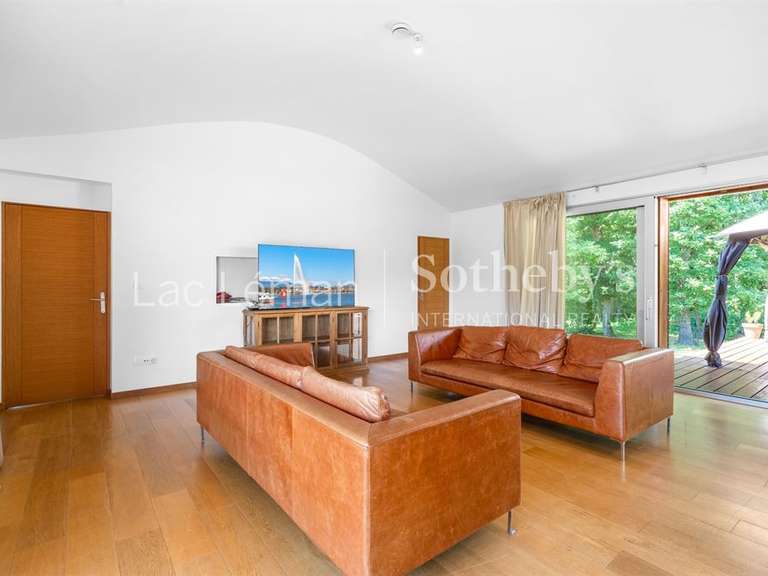 Maison Veigy-Foncenex - 6 chambres - 238m²