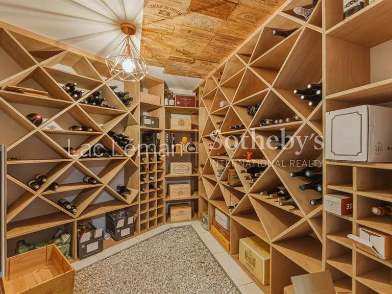 Maison Veigy-Foncenex - 5 chambres - 430m²