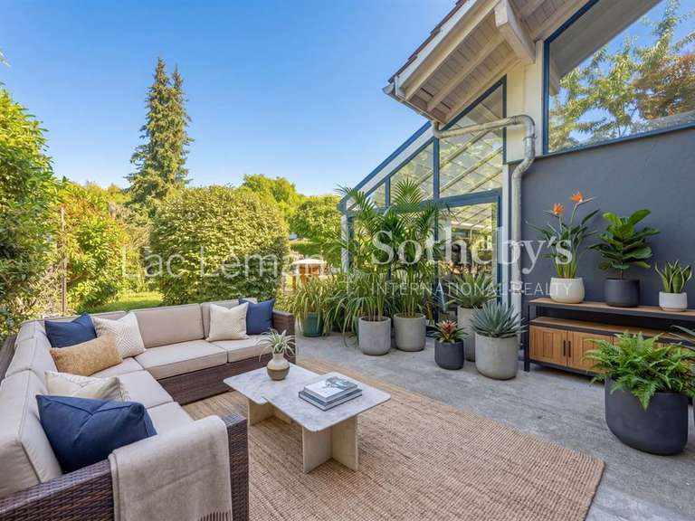 House Veigy-Foncenex - 4 bedrooms - 251m²