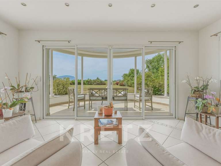 Maison Veigy-Foncenex - 7 chambres - 480m²