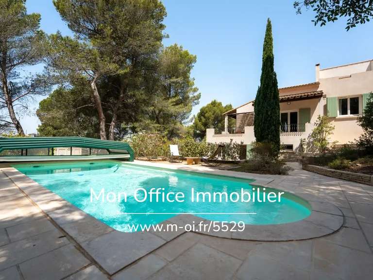 Maison Velaux - 6 chambres - 190m²