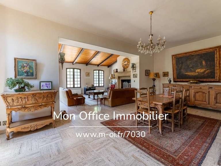 Maison Velaux - 8 chambres - 500m²