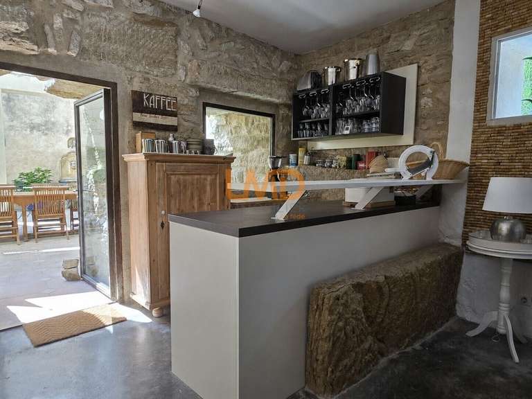 Maison Velleron - 9 chambres - 370m²