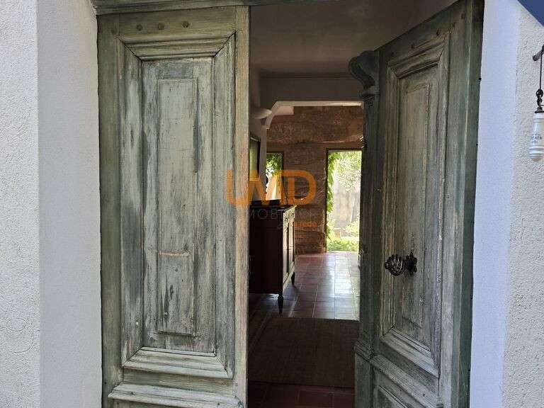 Maison Velleron - 9 chambres - 370m²
