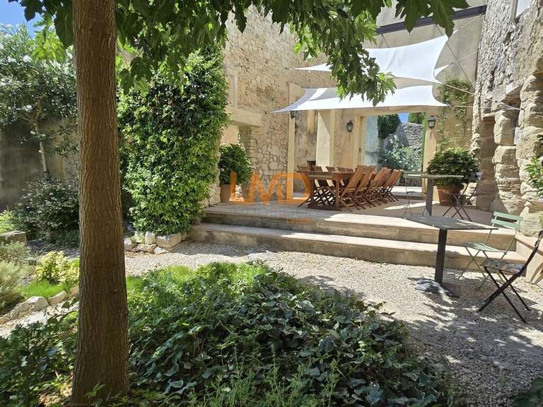 Maison Velleron - 9 chambres - 370m²