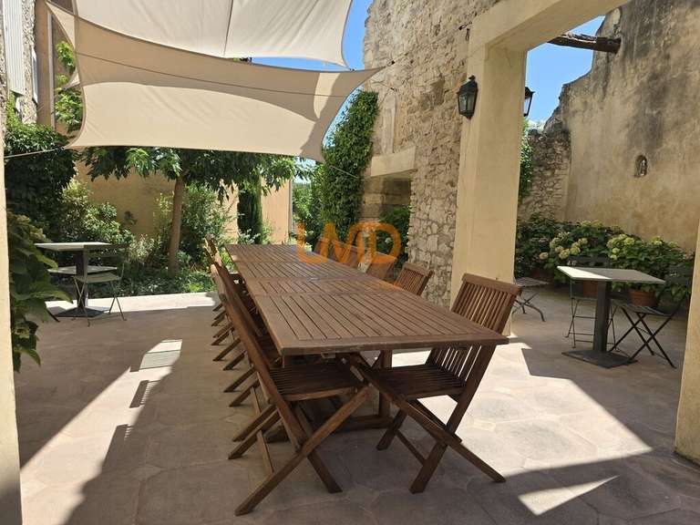 Maison Velleron - 9 chambres - 370m²
