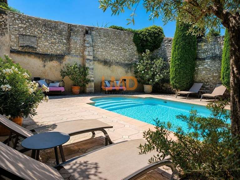 Maison Velleron - 9 chambres - 370m²