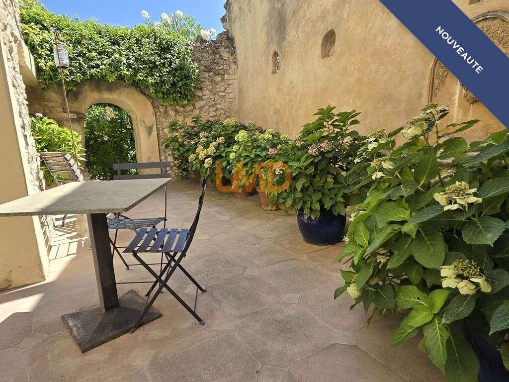 Maison Velleron