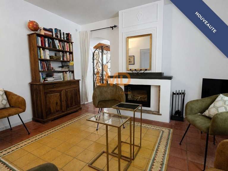 Maison Velleron - 9 chambres - 370m²