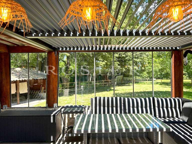 Villa Velleron - 9 chambres - 282m²