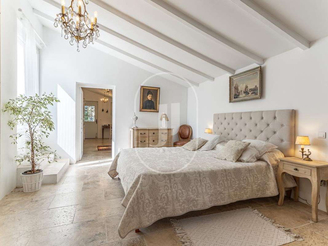 Villa Velleron