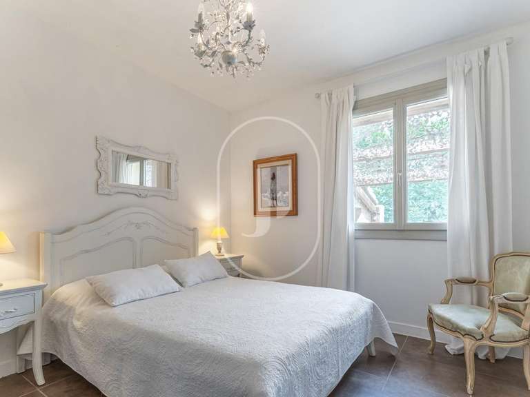Villa Velleron - 4 bedrooms - 137m²