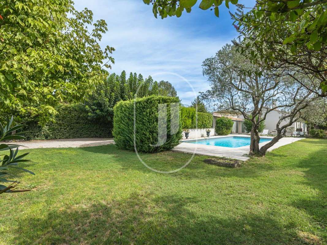 Villa Velleron