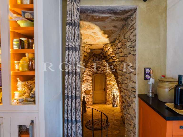 Maison Venasque - 8 chambres - 398m²