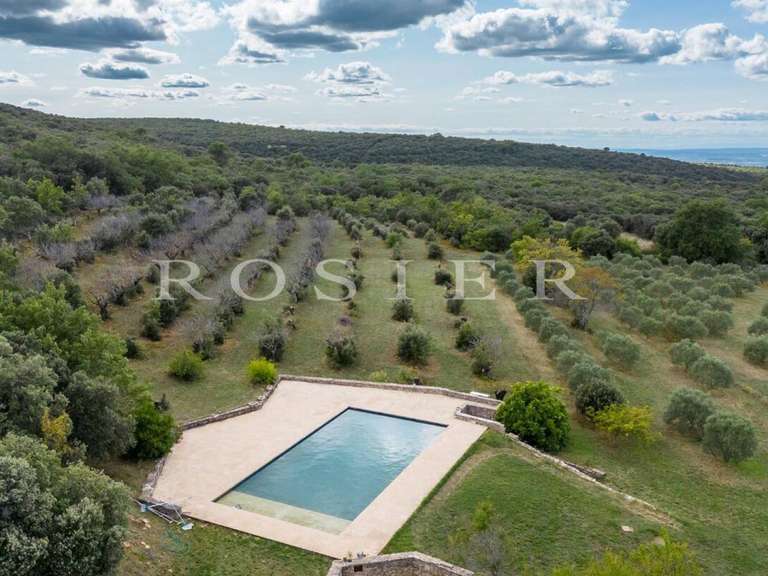 Maison Venasque - 8 chambres - 398m²