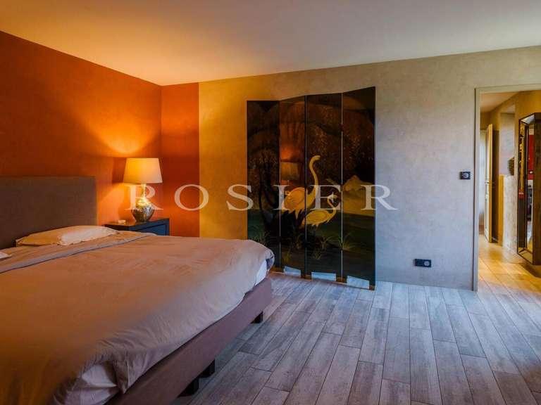 Maison Venasque - 8 chambres - 398m²