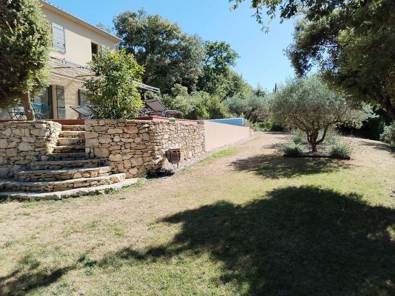 Maison Venasque - 3 chambres - 101m²