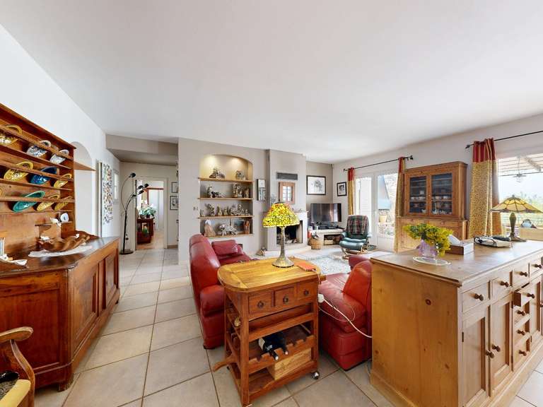 Maison Venasque - 4 chambres - 206m²