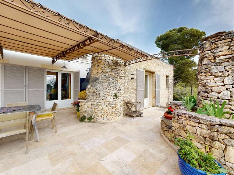 Maison Venasque - 4 chambres - 206m²