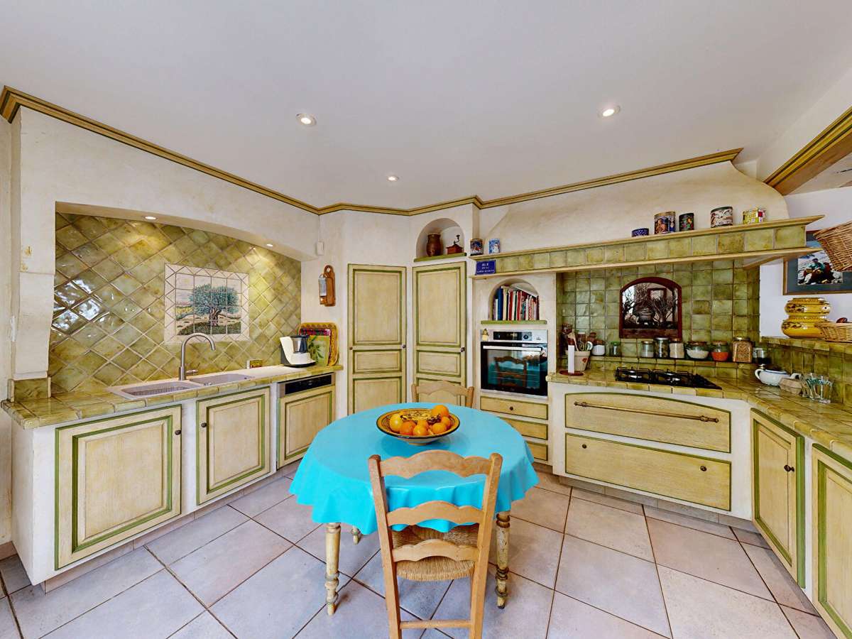House Venasque