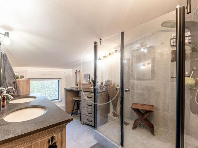 Villa Venasque - 7 chambres - 250m²