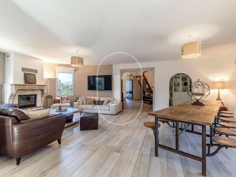 Villa Venasque - 7 chambres - 250m²