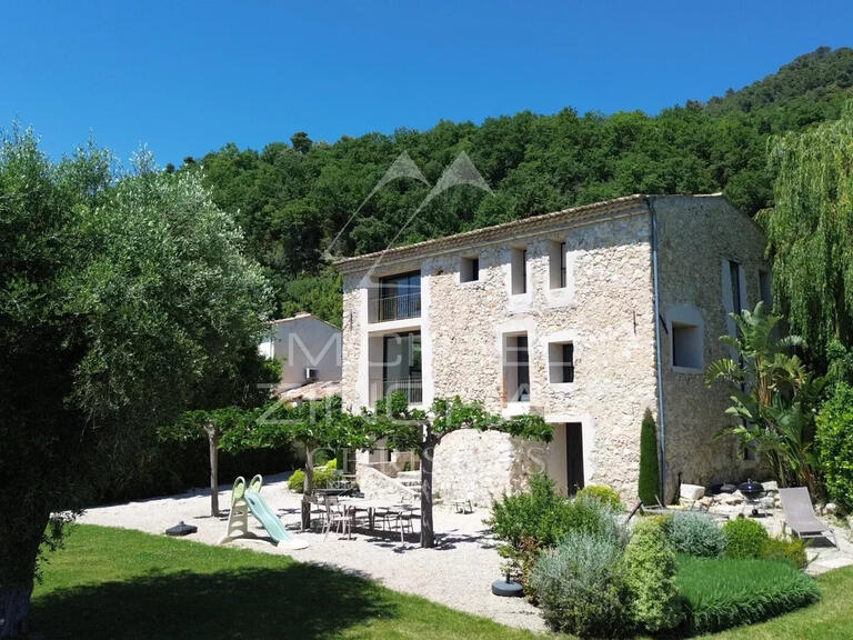 Maison Vence - 4 chambres - 228m²