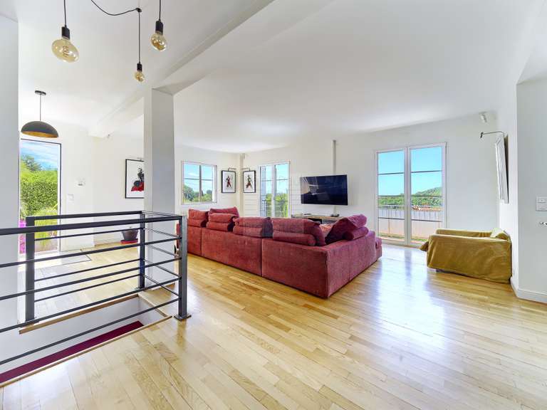Maison Vence - 5 chambres - 207m²