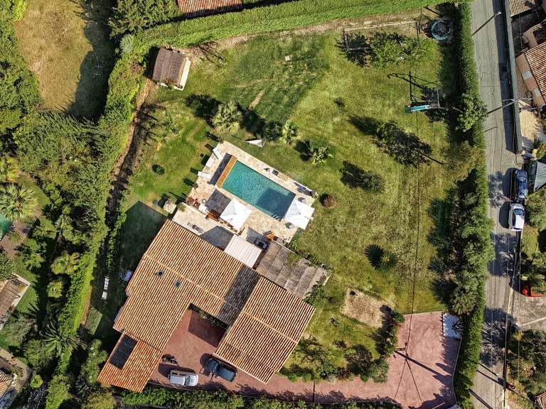 Maison Vence - 4 chambres - 195m²