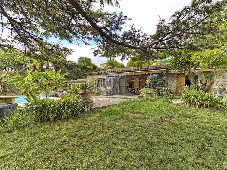 Maison Vence - 3 chambres - 173m²