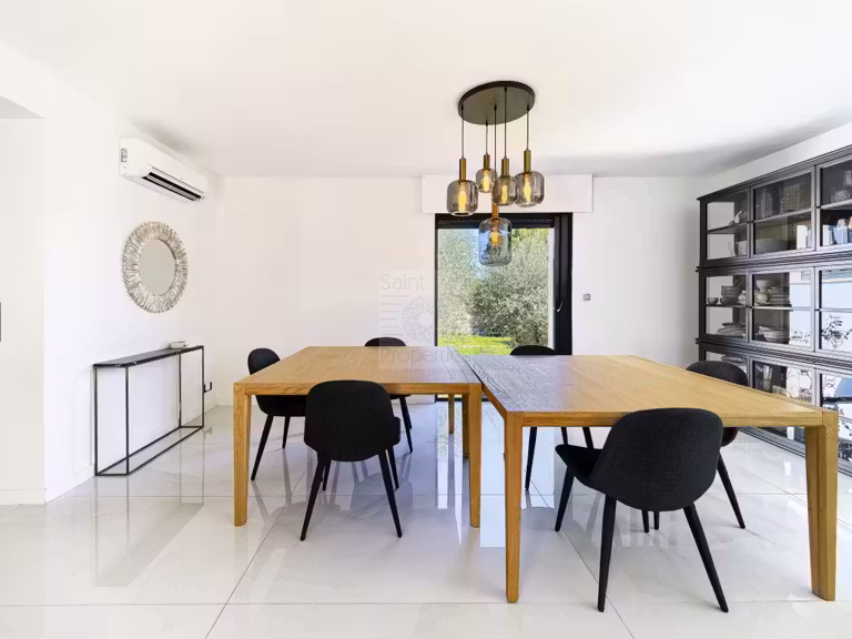 Maison Vence - 4 chambres - 166m²