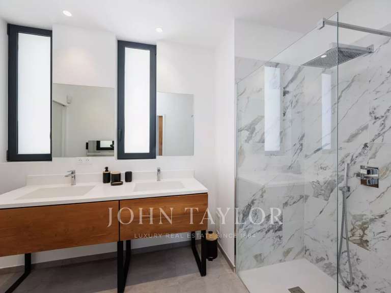 Maison Vence - 5 chambres - 445m²