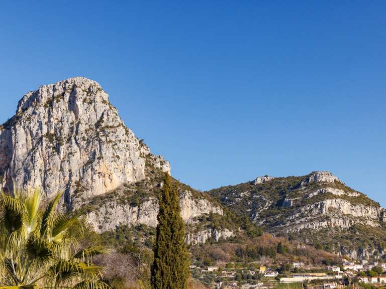 Maison Vence - 1 chambre - 195m²