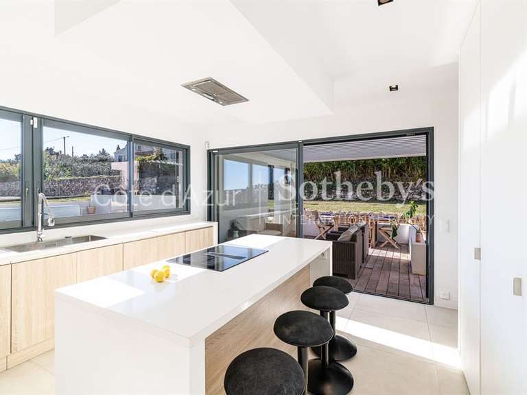 Maison Vence - 4 chambres - 188m²