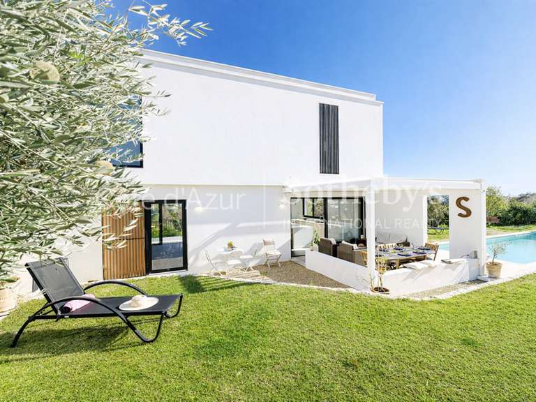 Maison Vence - 4 chambres - 188m²